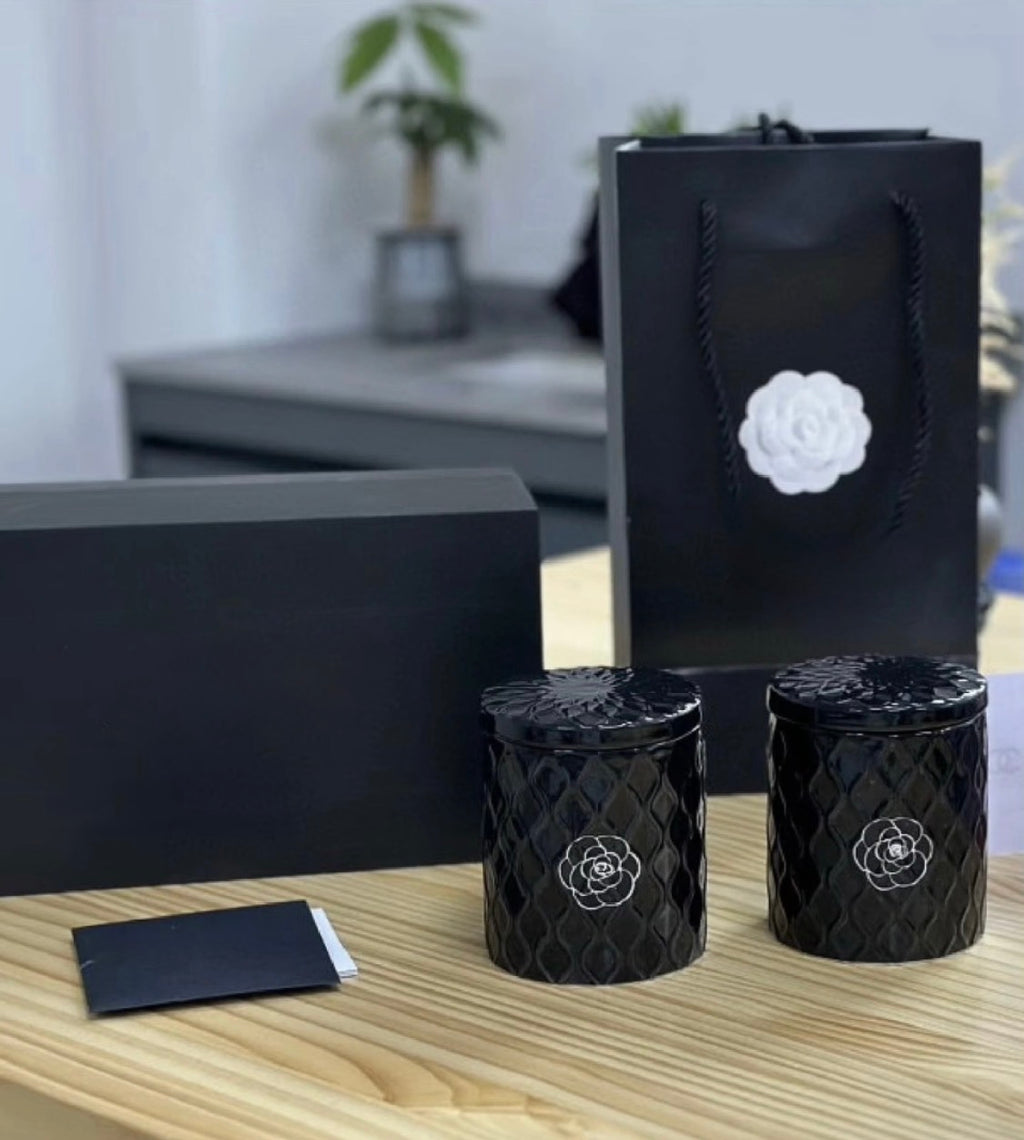 Bougie Prestige Noire – Édition Maison