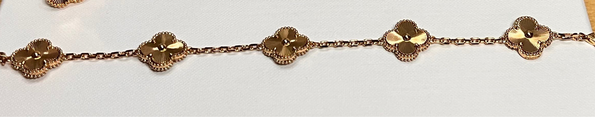 Camille – Bracelet 5 Motifs Trèfle