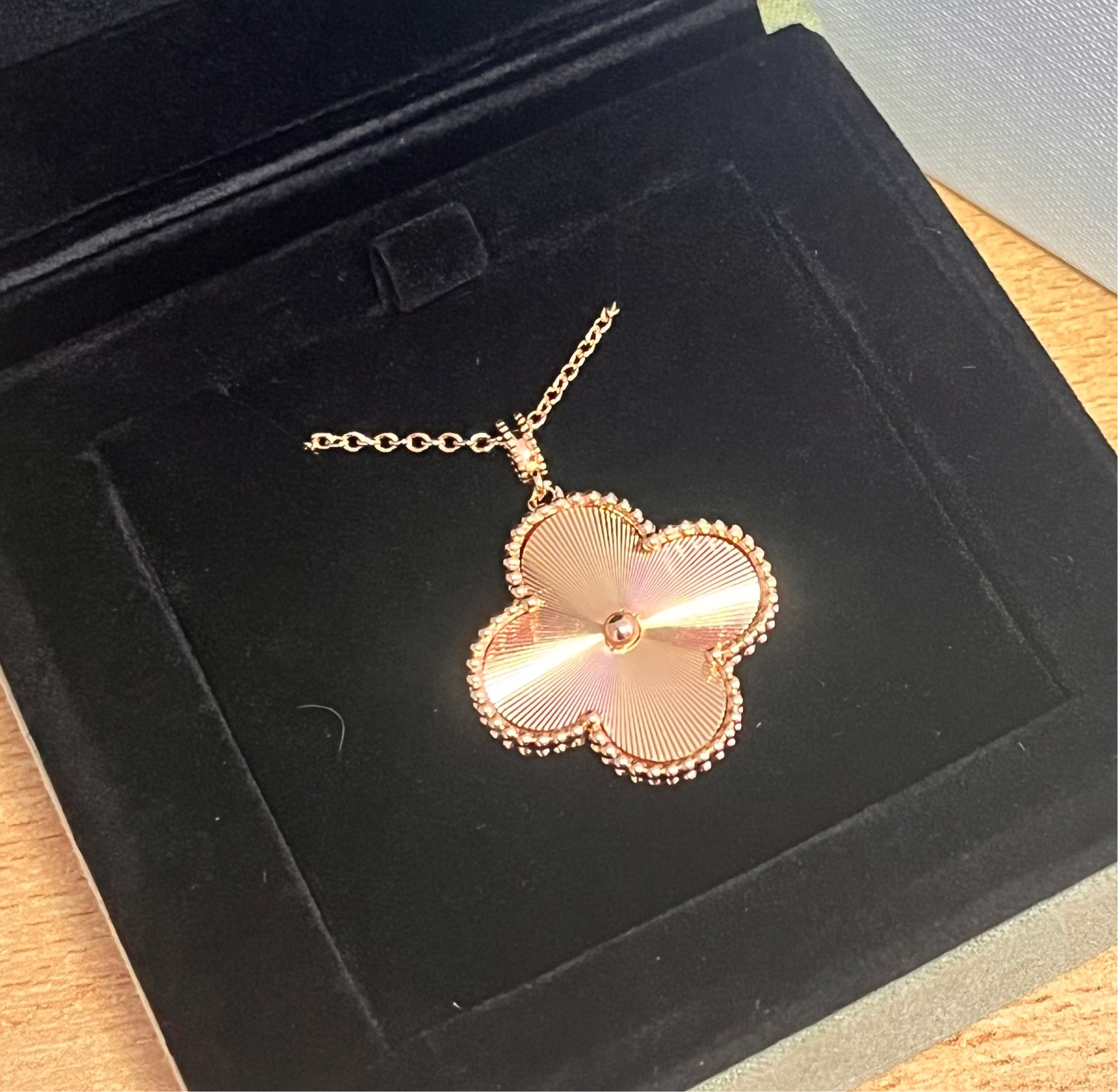 Maria – Collier Trèfle