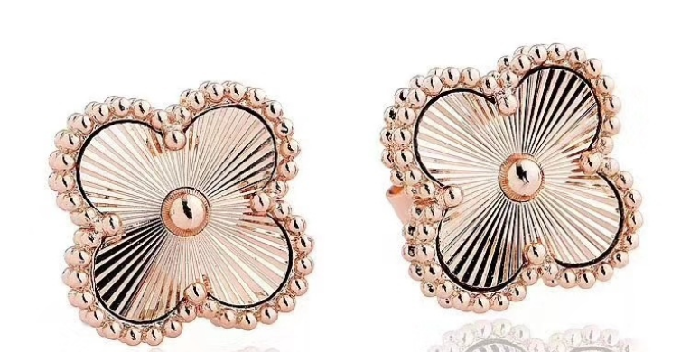 Clara – Boucles d’Oreilles Puces Trèfle