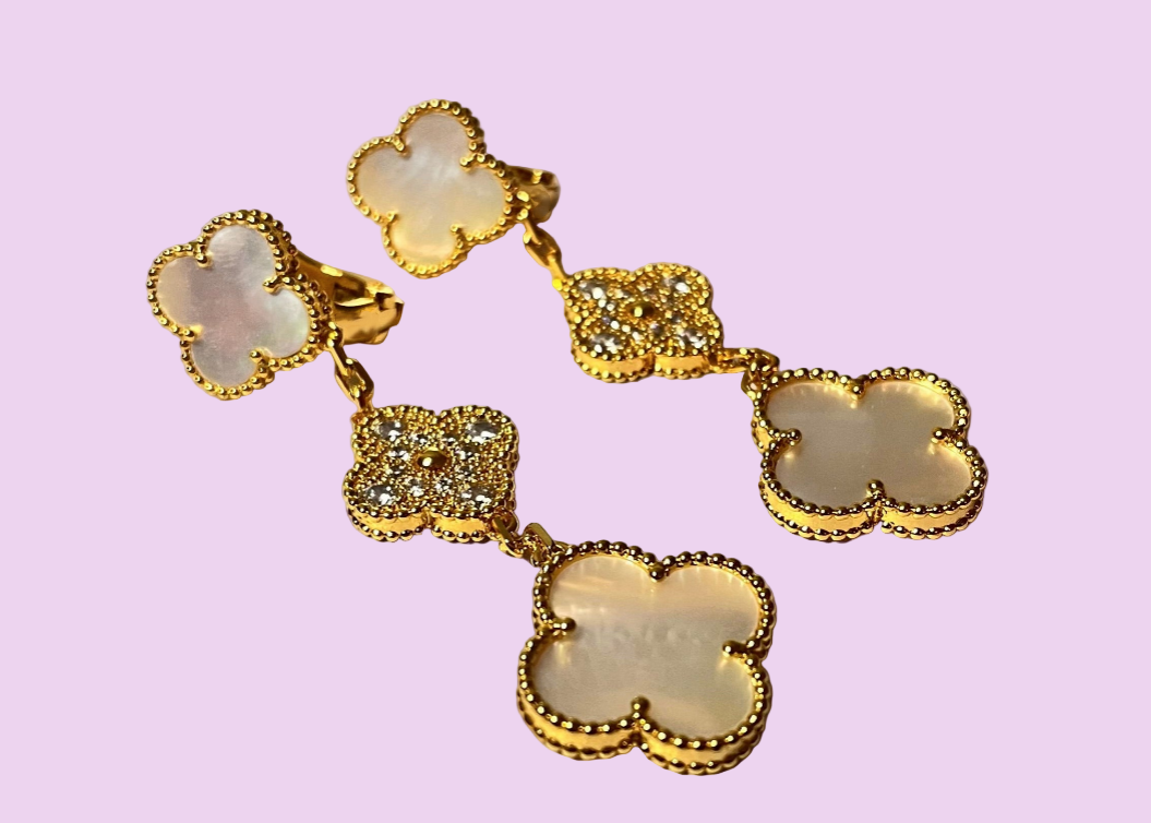 Boucles d’Oreilles Trèfles Éternels – 3 Motifs